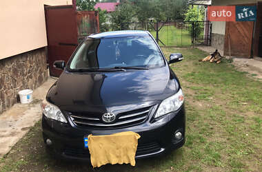 Седан Toyota Corolla 2012 в Сколе