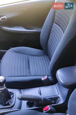 Седан Toyota Corolla 2009 в 