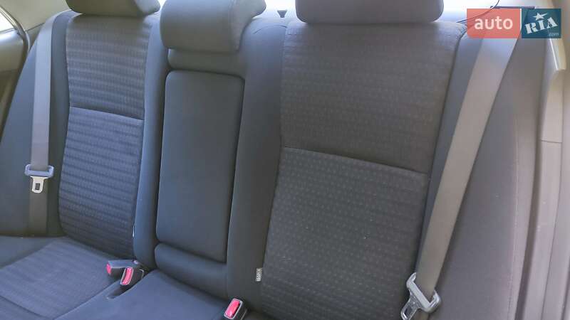 Седан Toyota Corolla 2009 в Львове фото 13 Седан Toyota Corolla 2009 в Львове