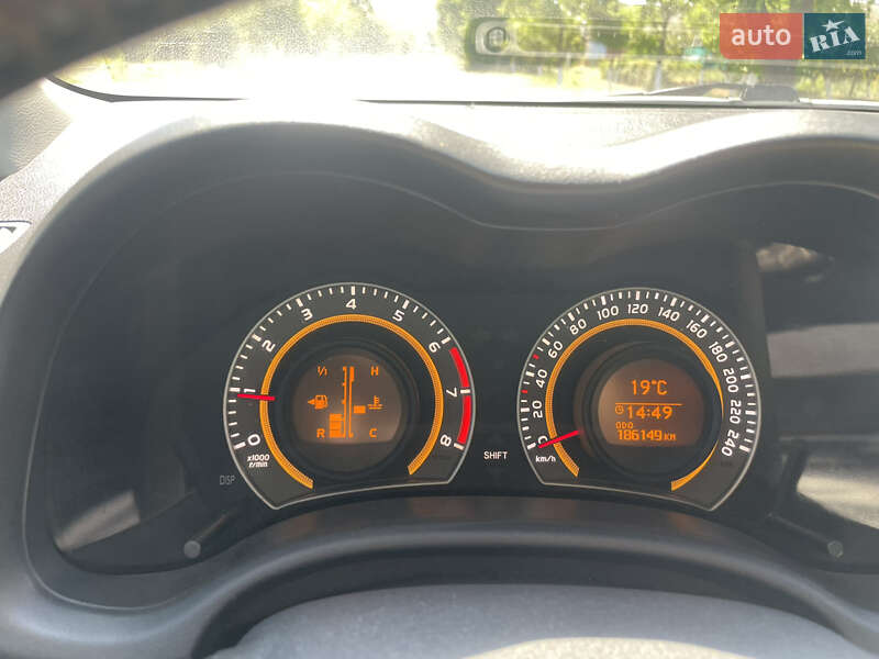 Седан Toyota Corolla 2010 в Арцизові