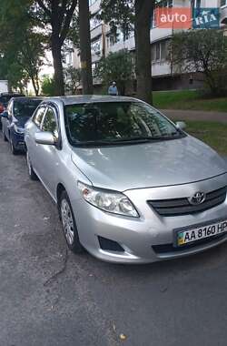 Седан Toyota Corolla 2008 в Киеве