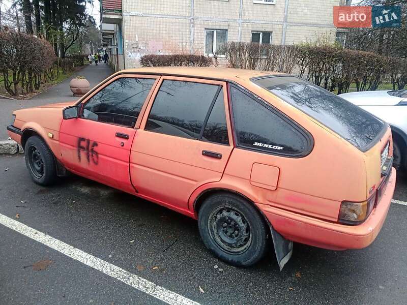 Ліфтбек Toyota Corolla 1986 в Вінниці