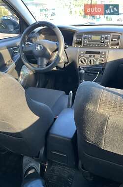 Седан Toyota Corolla 2006 в 