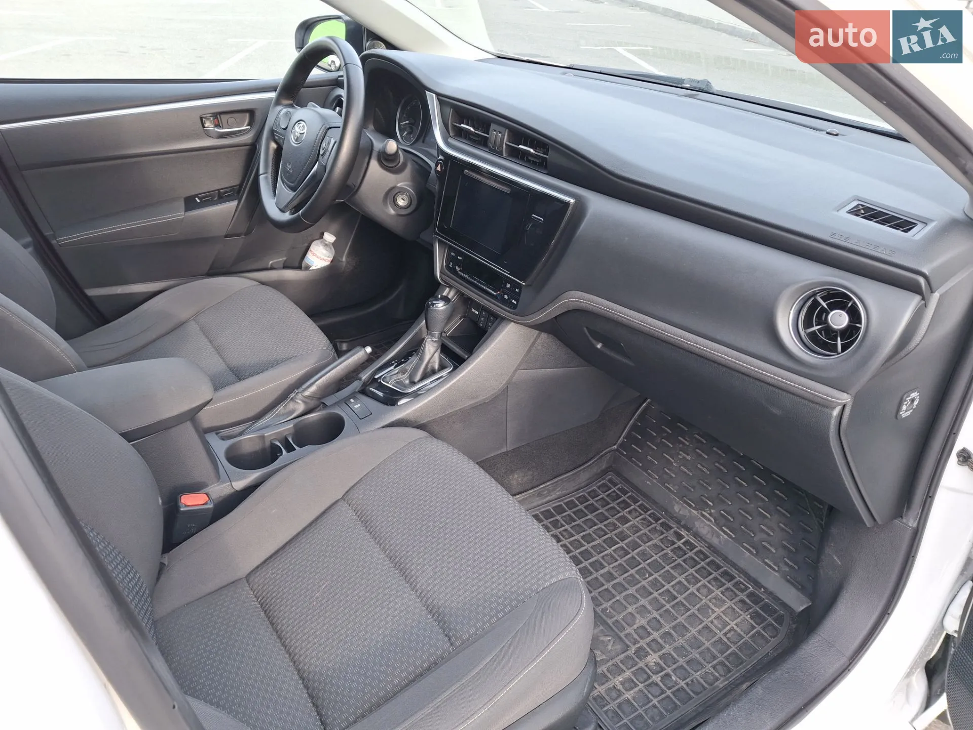 2016 Toyota Corolla - мініатюра 16