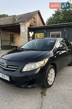 Седан Toyota Corolla 2008 в Мироновке