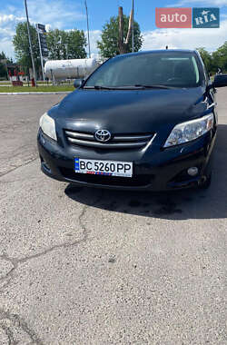 Седан Toyota Corolla 2008 в Львові