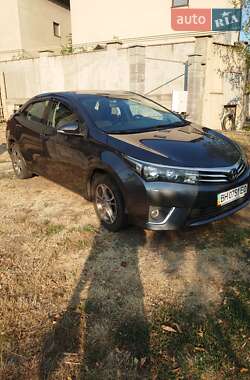 Седан Toyota Corolla 2014 в Одессе