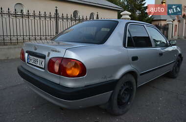 Седан Toyota Corolla 2000 в 