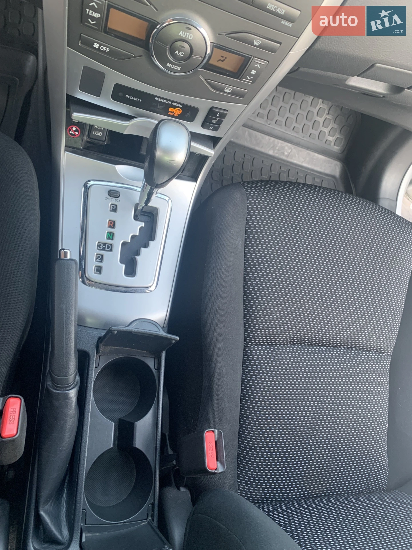 2013 Toyota Corolla - мініатюра 19