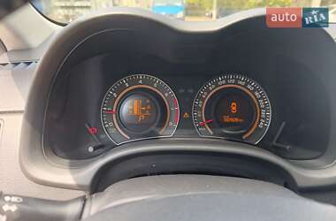 Седан Toyota Corolla 2013 в 