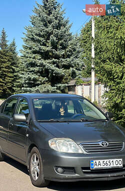 Седан Toyota Corolla 2006 в Києві