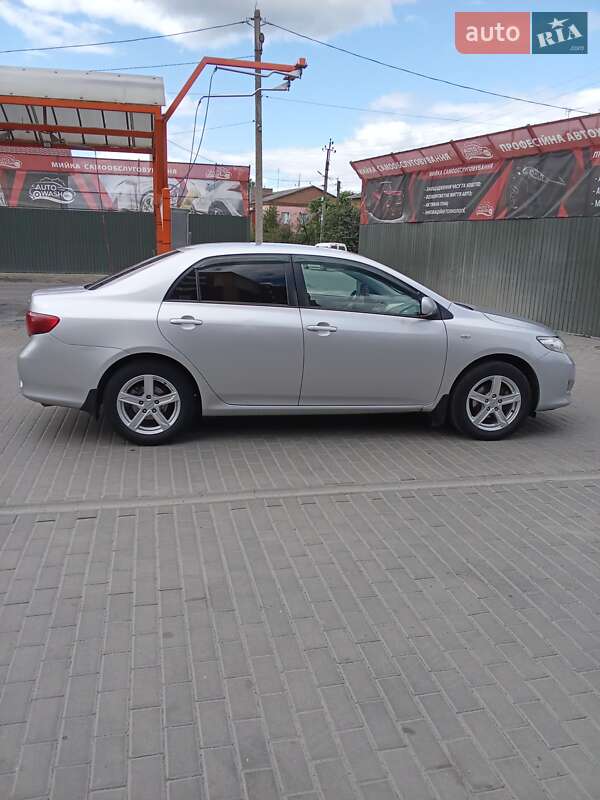 Седан Toyota Corolla 2008 в 