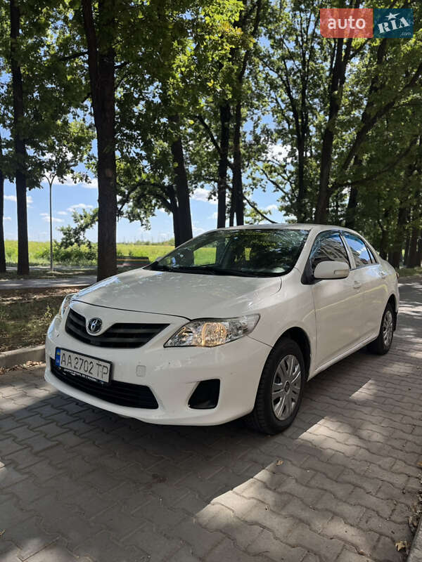 Toyota Corolla 2011