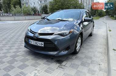 Седан Toyota Corolla 2018 в Хмельницькому