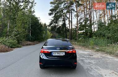 Седан Toyota Corolla 2016 в 