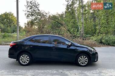 Седан Toyota Corolla 2016 в 