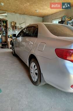 Седан Toyota Corolla 2006 в Измаиле