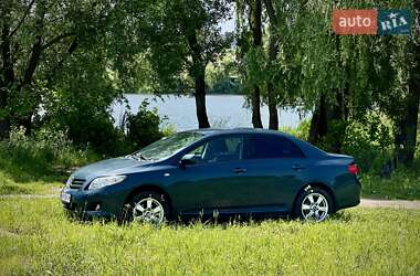 Седан Toyota Corolla 2008 в Виннице
