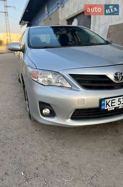 Седан Toyota Corolla 2010 в Днепре