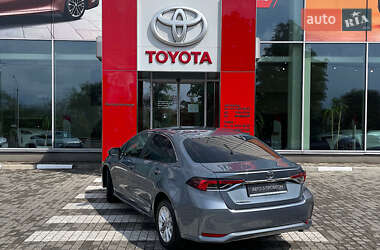 Седан Toyota Corolla 2022 в 