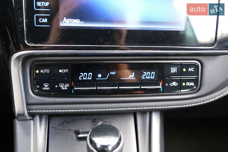 Седан Toyota Corolla 2018 в Києві