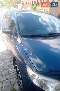 Седан Toyota Corolla 2008 в Полонном