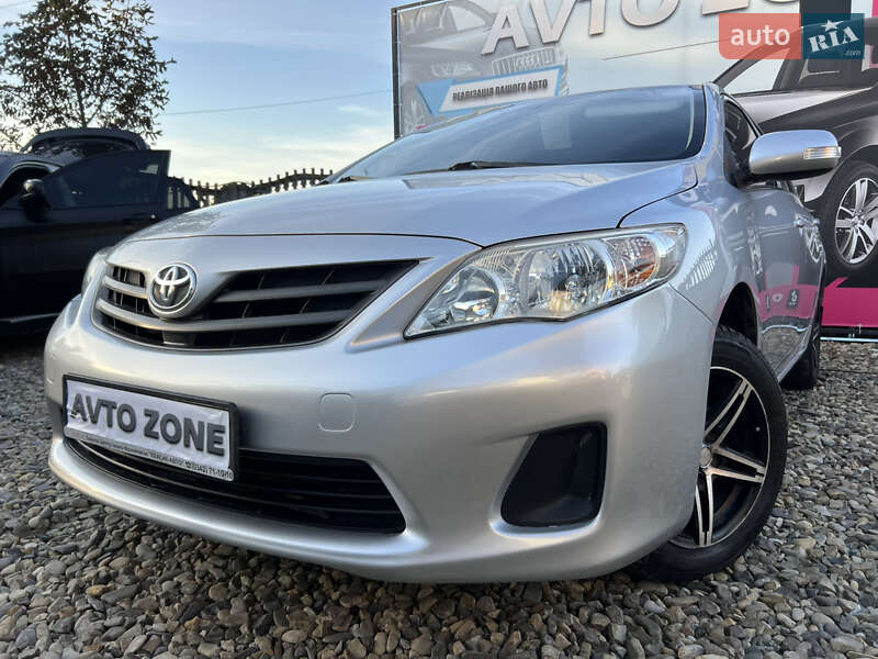 Toyota Corolla 2012