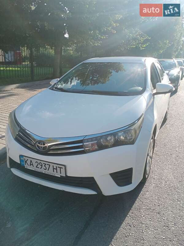 Toyota Corolla 2014