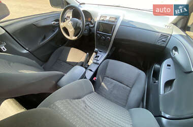 Седан Toyota Corolla 2007 в 