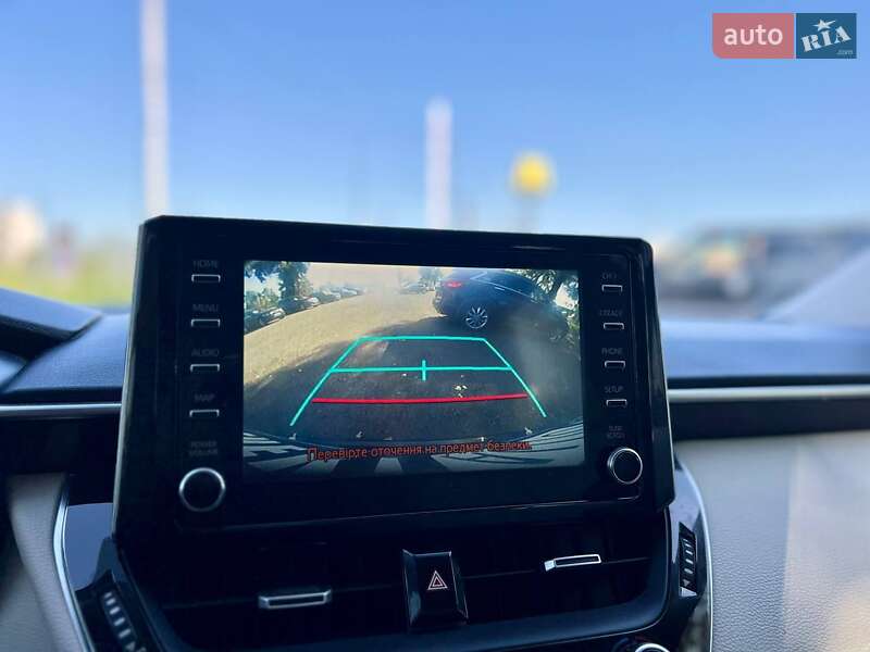 Седан Toyota Corolla 2019 в Киеве