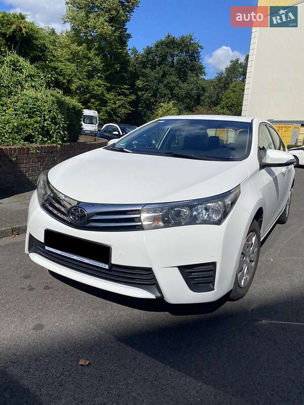 Toyota Corolla 2013