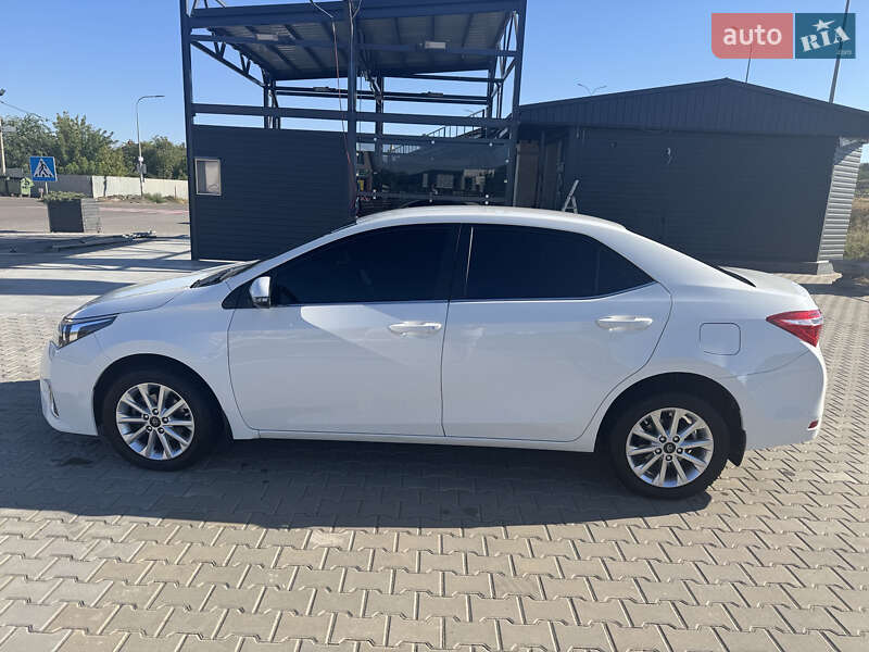 Седан Toyota Corolla 2016 в Одессе