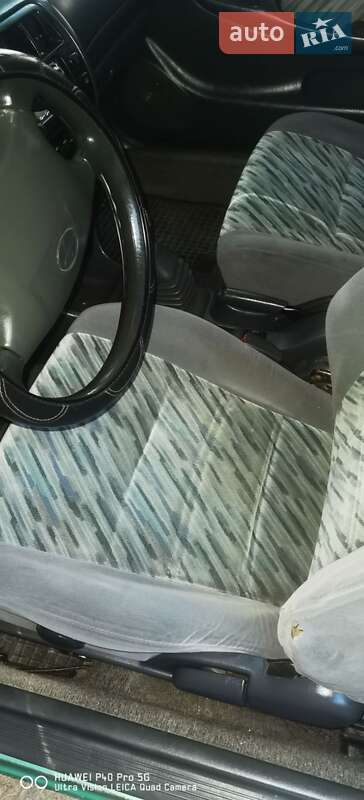 Хетчбек Toyota Corolla 1997 в Турбовом фото 14 Хетчбек Toyota Corolla 1997 в Турбовом