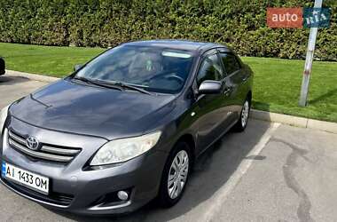 Седан Toyota Corolla 2008 в Києві