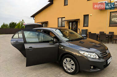 Седан Toyota Corolla 2008 в 