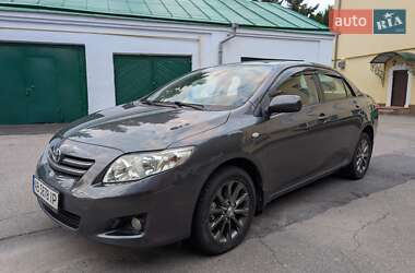 Седан Toyota Corolla 2008 в Виннице