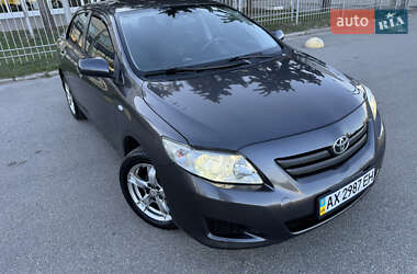 Седан Toyota Corolla 2008 в Харькове