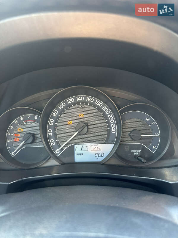 Седан Toyota Corolla 2015 в Одессе фото 18 Седан Toyota Corolla 2015 в Одессе