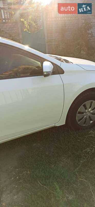 Седан Toyota Corolla 2014 в Запорожье