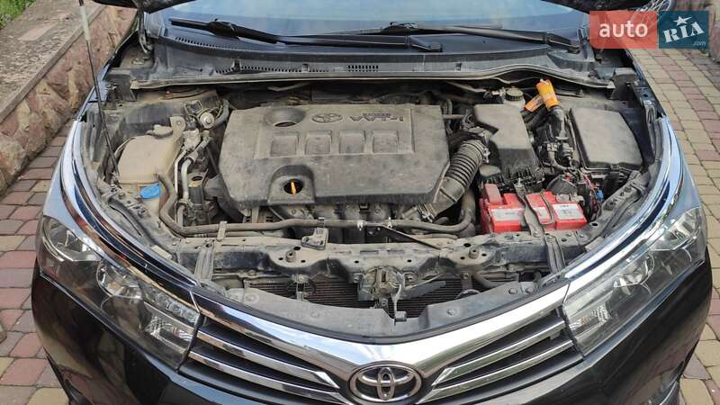Седан Toyota Corolla 2013 в Тернополі фото 22 Седан Toyota Corolla 2013 в Тернополі