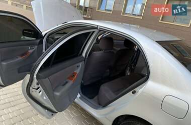 Седан Toyota Corolla 2006 в 