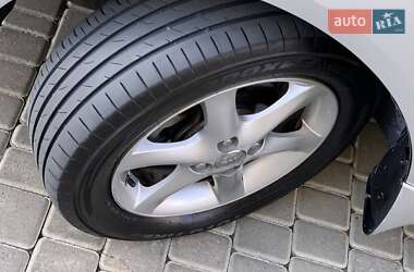 Седан Toyota Corolla 2006 в 