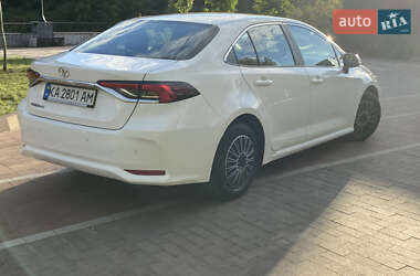 Седан Toyota Corolla 2020 в 