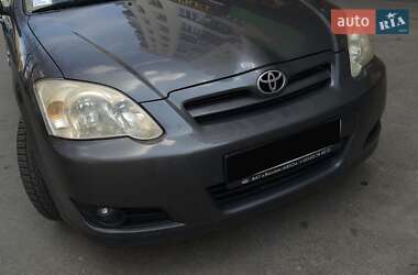 Хэтчбек Toyota Corolla 2006 в Ровно