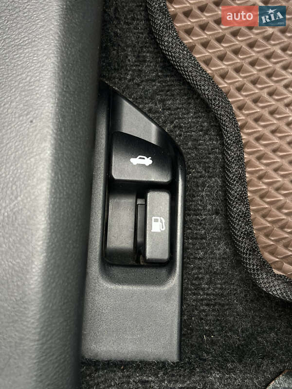 Седан Toyota Corolla 2008 в Черкассах