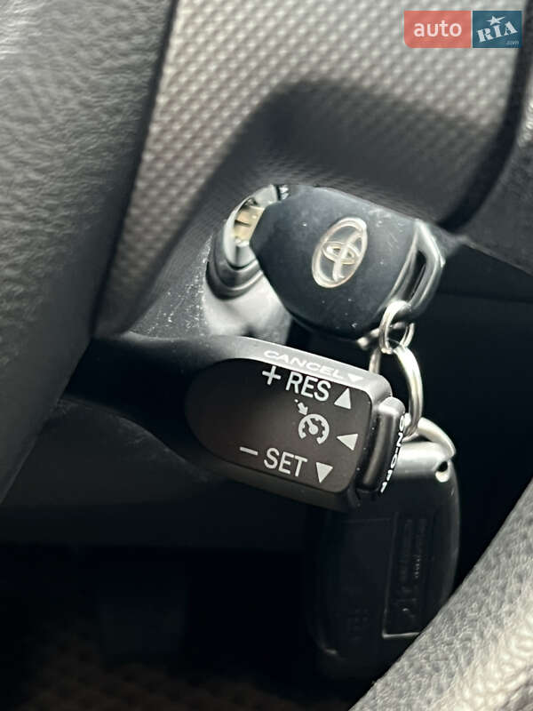 Седан Toyota Corolla 2008 в Черкассах