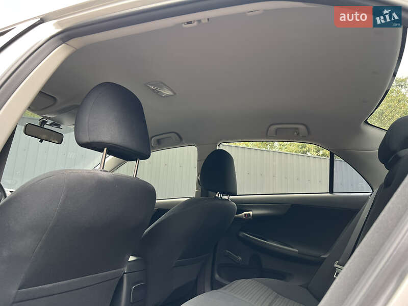 Седан Toyota Corolla 2008 в Черкассах