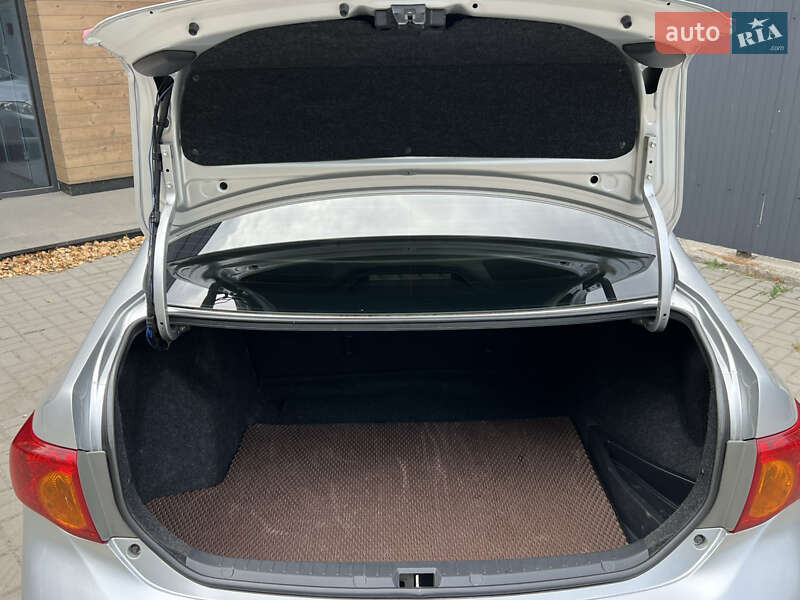 Седан Toyota Corolla 2008 в Черкассах
