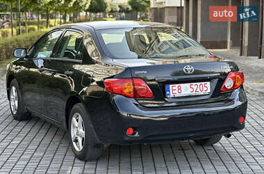 Седан Toyota Corolla 2009 в 