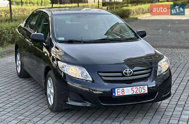 Седан Toyota Corolla 2009 в 